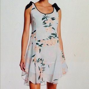 Donna Morgan Plus Size Ruffle Hem Floral Dress